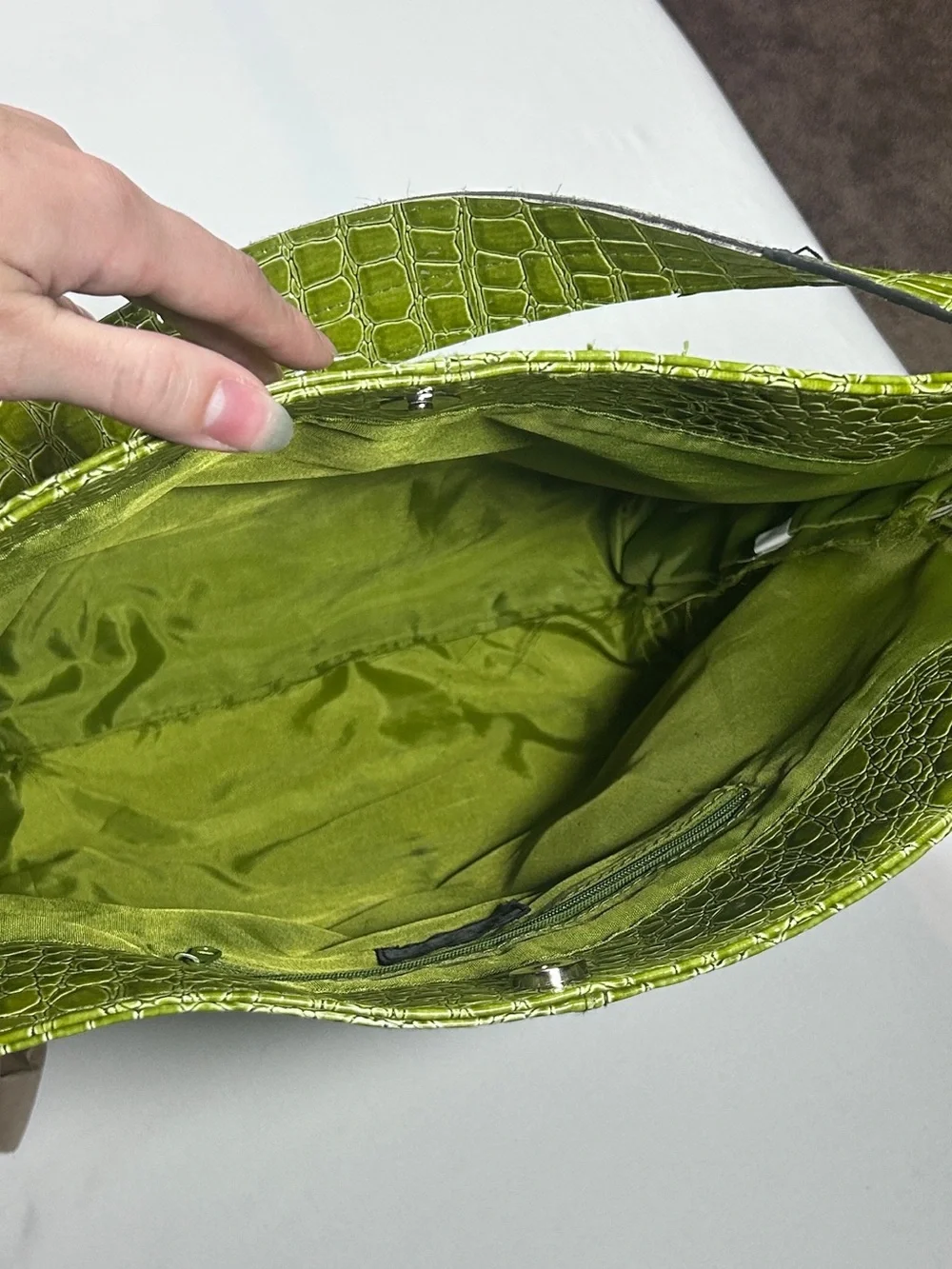 y2k Bueno Green Croc-Embossed Hobo Shoulder Bag